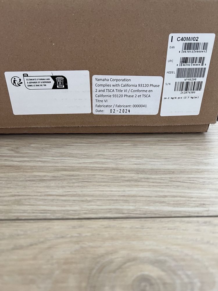 Nowa Gitara Klasyczna Yamaha C40M/02 + Stroik i Kostka!