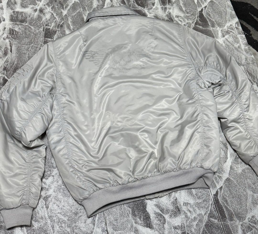 Дутый бомбер Reward (не Alpha Industries)