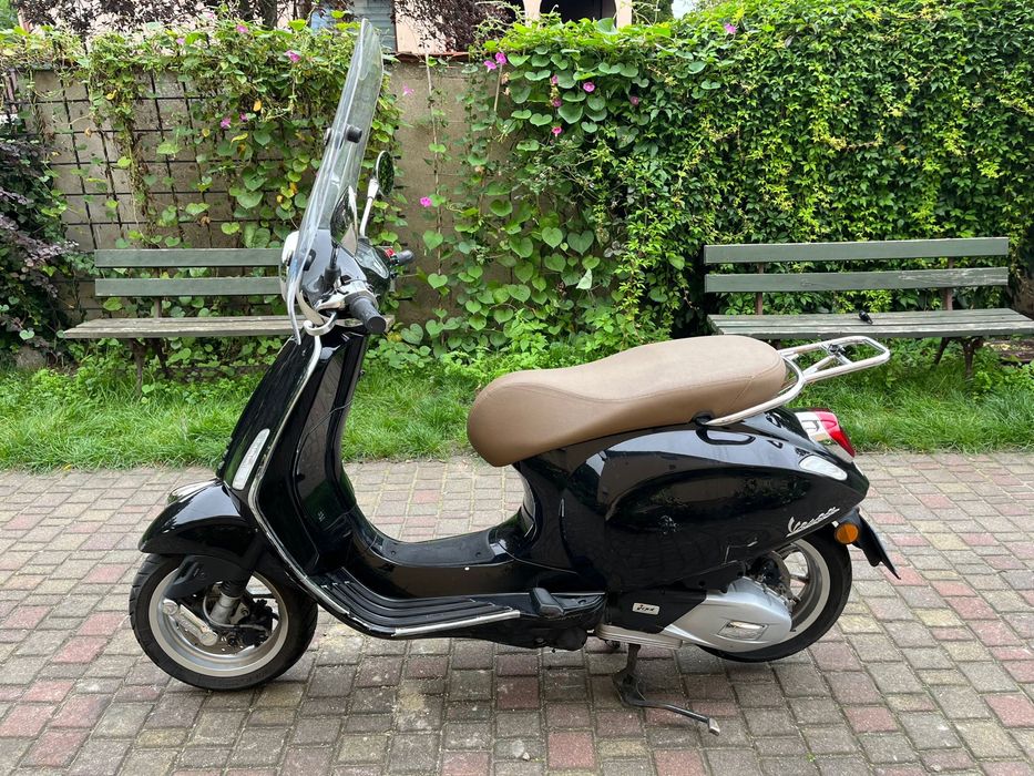 Piaggio Vespa Primavera 125 - 2021 rok.