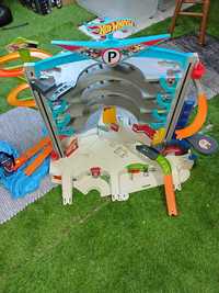 Hot Wheels Ultimate Garage