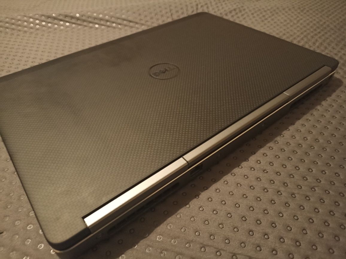 Dell Precision 7520