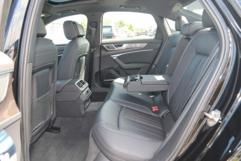 Audi A6 quattro Premium Plus      2022