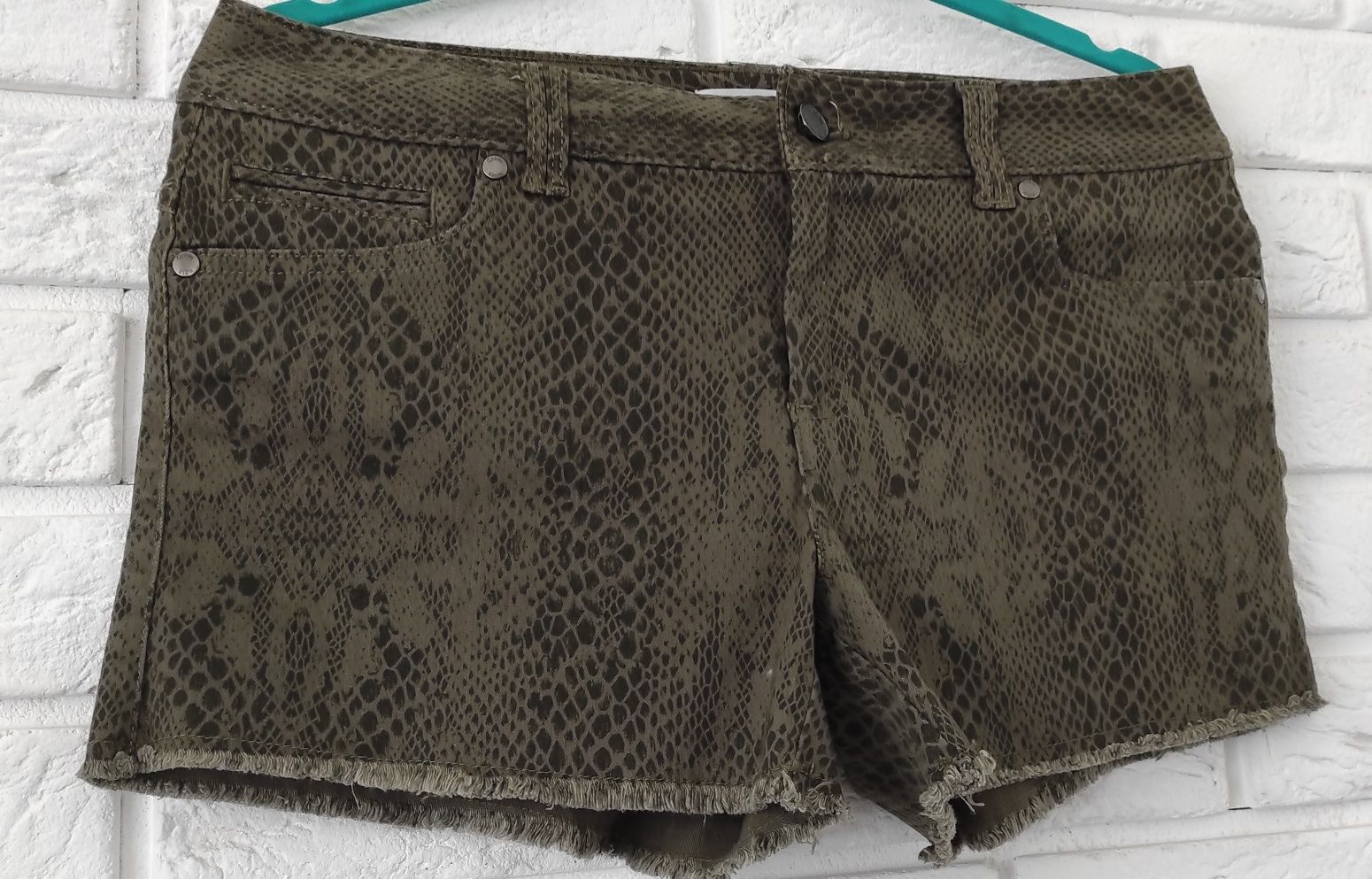 Calvin Klein jeansowe szorty khaki M/L