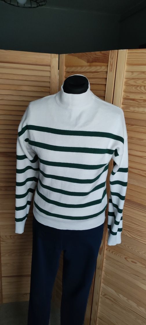 Biały sweter w zielone paski Primark S XS