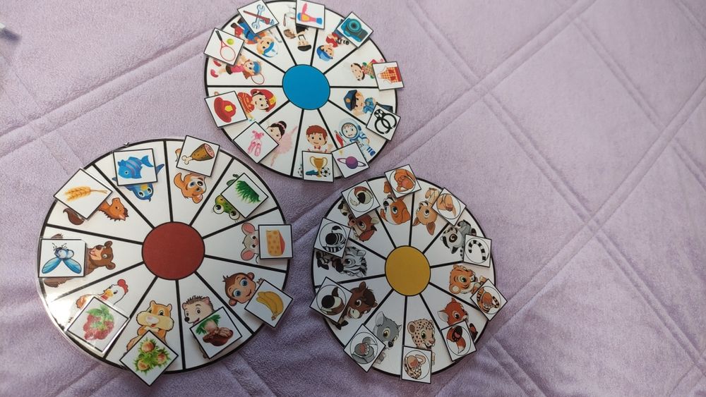 Розвивальна гра Синій трактор та багато інших