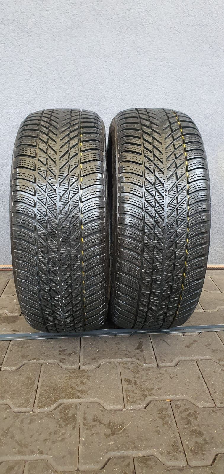 205/50/17 Nokian para jak Nowe Zimowe