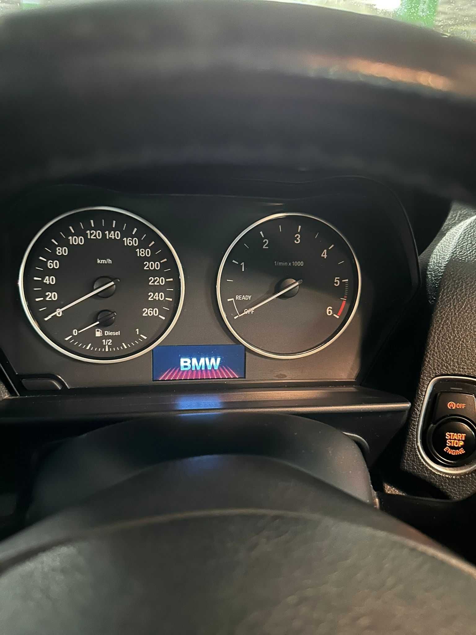 BMW 116d completa de tudo e muito bem cuidada