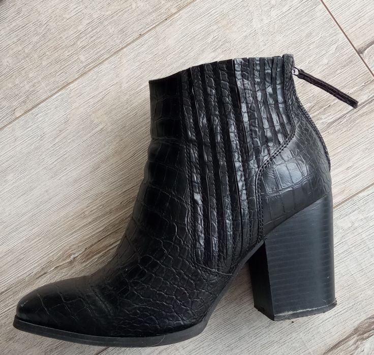 Wiosenne kowbojki rozmiar 37 botki półbuty