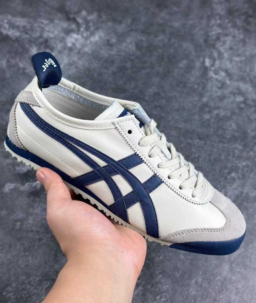 Buty do biegania Onitsuka Tiger uniseks.