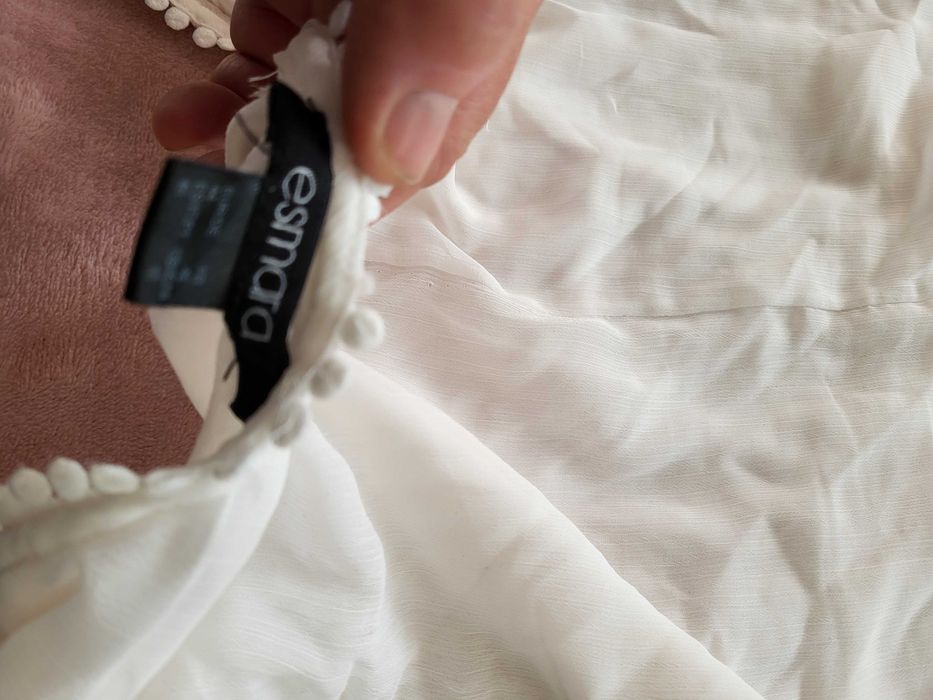 Sukienka biala zwiewna rozmiar 42