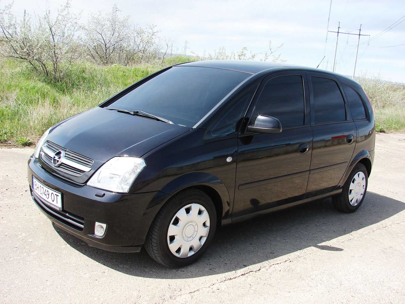 Opel Meriva 1.6 бензин 2005 год (с кондиционером)