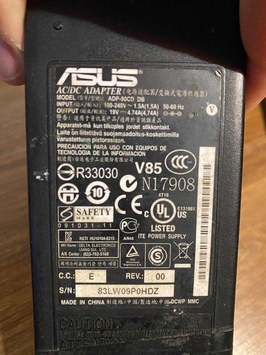 Ноутбук Asus X5MJ Intel i3, 4Гб ОЗУ, Geforce GT335M 1GB, 500Гб HDD