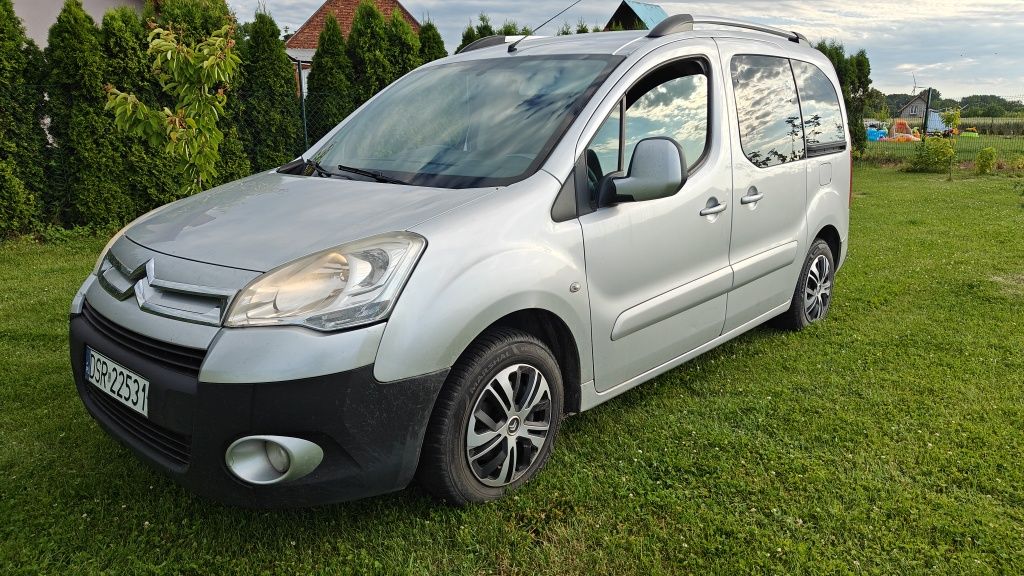 Citroen Berlingo osobowy 2012r. 1.6 HDI multispace