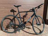 Trek Zektor 3 rower typu fitnes 
Rama 56 - pasowała na mnie 183cm
Korb