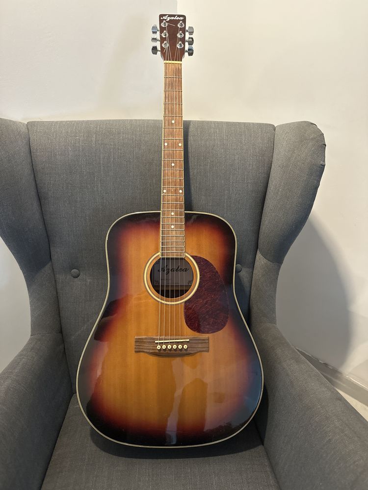 Gitara elektroakustyczna Azalea – sprawna, klucze do wymiany
