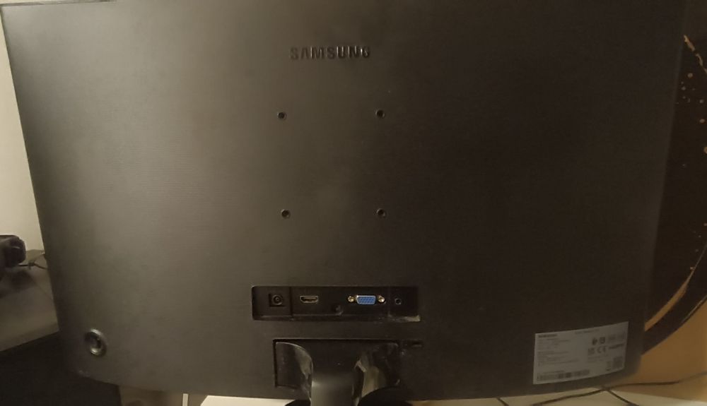 Monitor Samsung zakrzywiony 24 cali