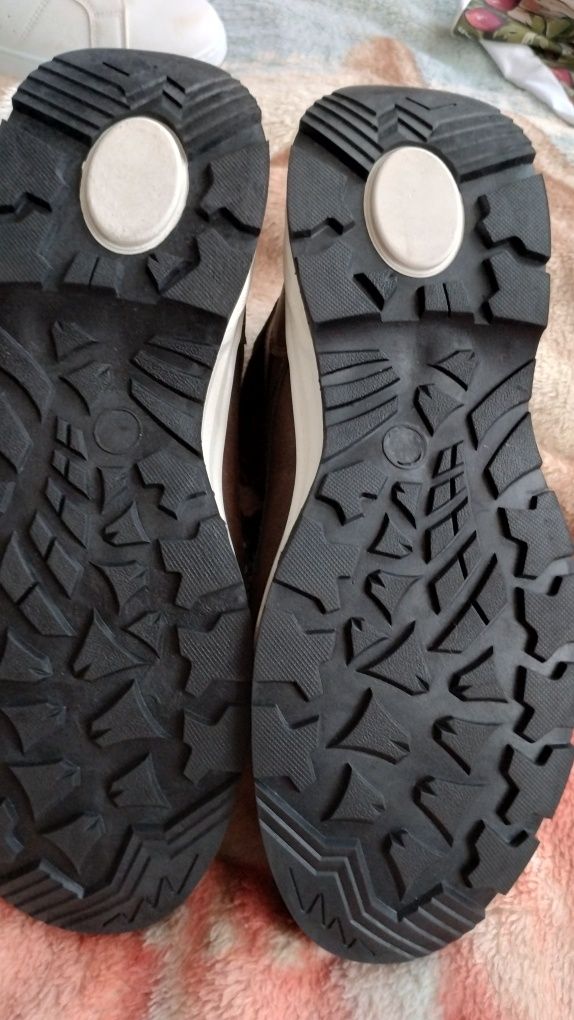 Buty męskie na jesień i zimę trapery