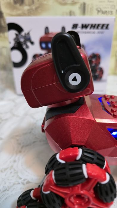 Іграшка на подарунок робот собака 8 коліс червоний з підсвічування