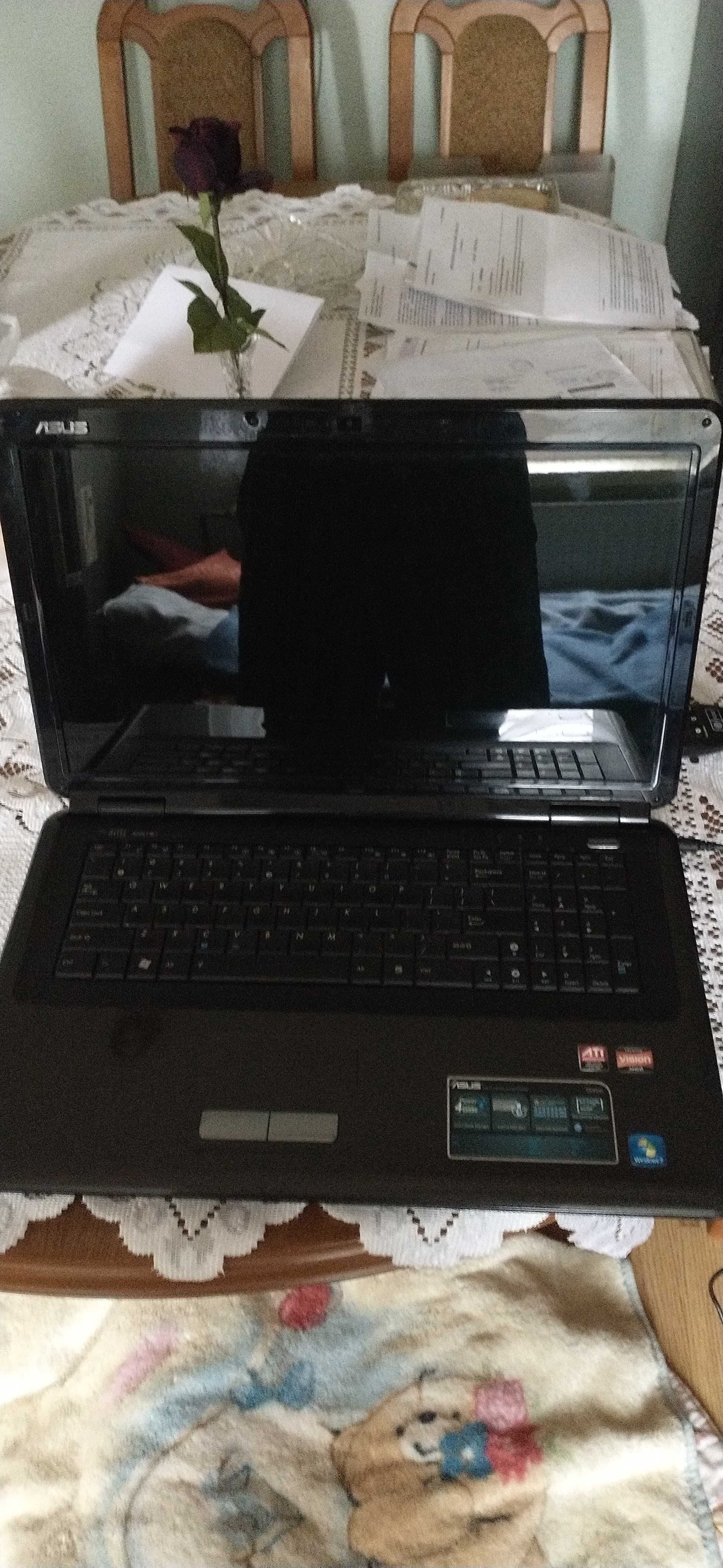 Laptop Asus k70ab 17.3 cala CENA OSTATECZNA + TORBA NA LAPKA