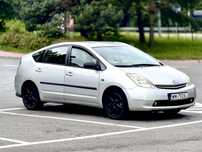 Toyota Prius hybryda 1.5 2005 r
