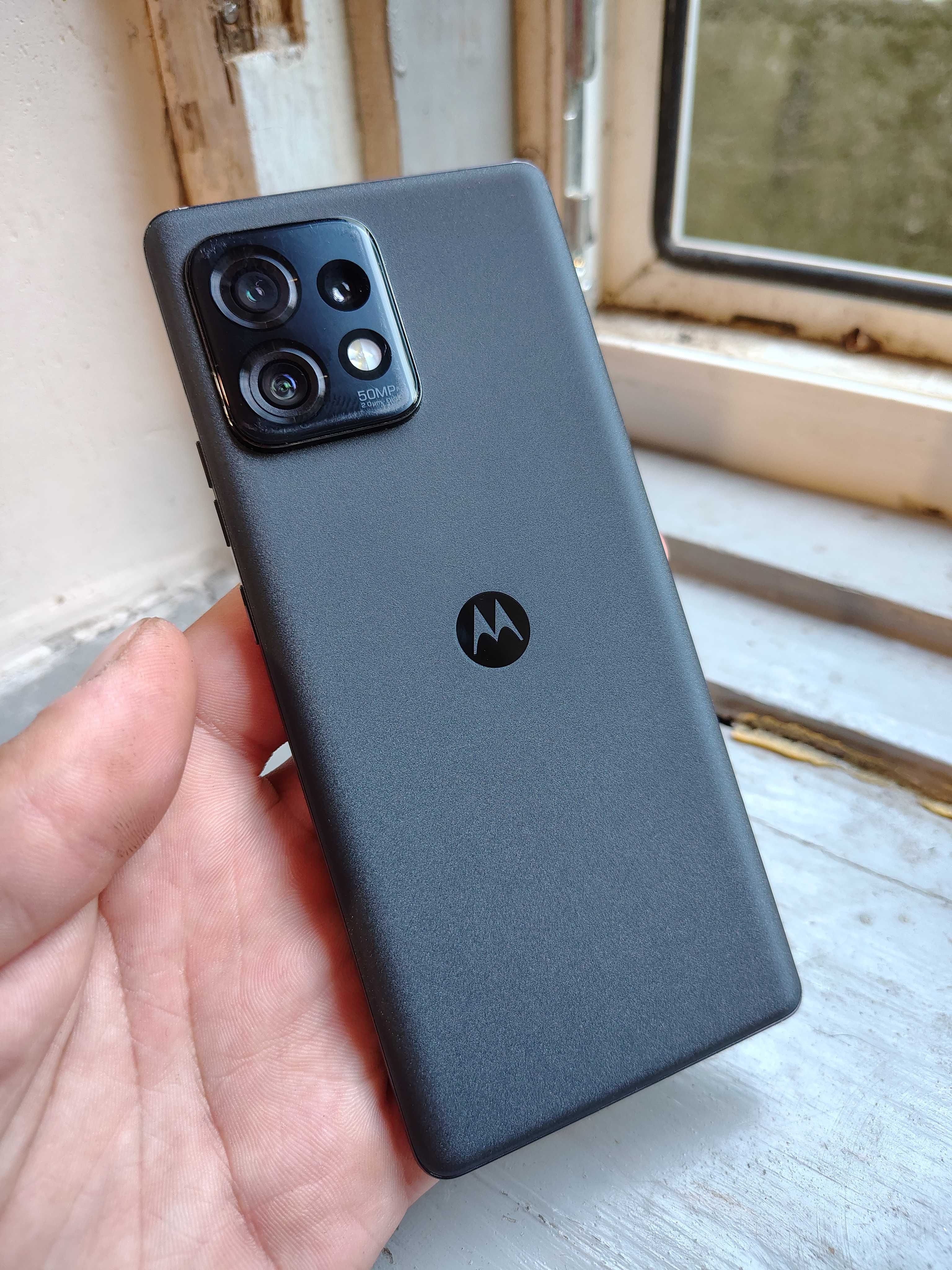 Телефон Motorola edge plus 2023 40 ultra 8/512g 1sim