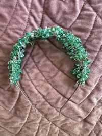 Nowa opaska na włosy głowę ozdobna zielone koraliki tiara diadem srebr