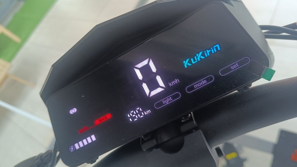 Kukirin g2  praticamente nova(ler)