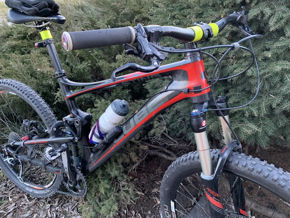 Cube sting carbon M