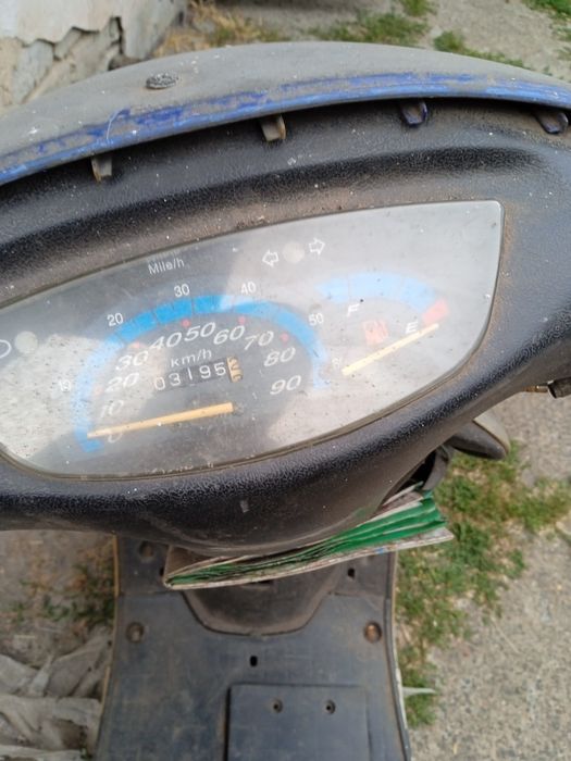 Продам скутер Defiant