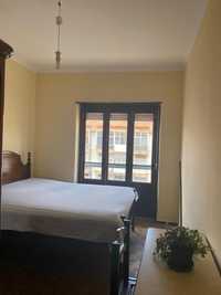 room for rent/ Quarto para arrendar Sintra