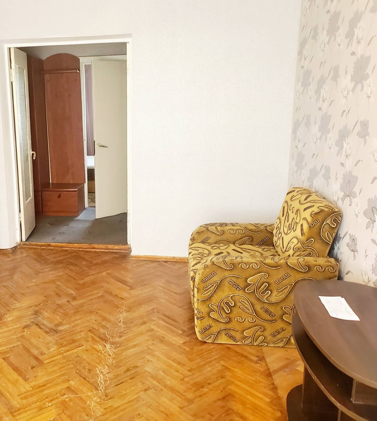 Продаж двокімнатної квартири