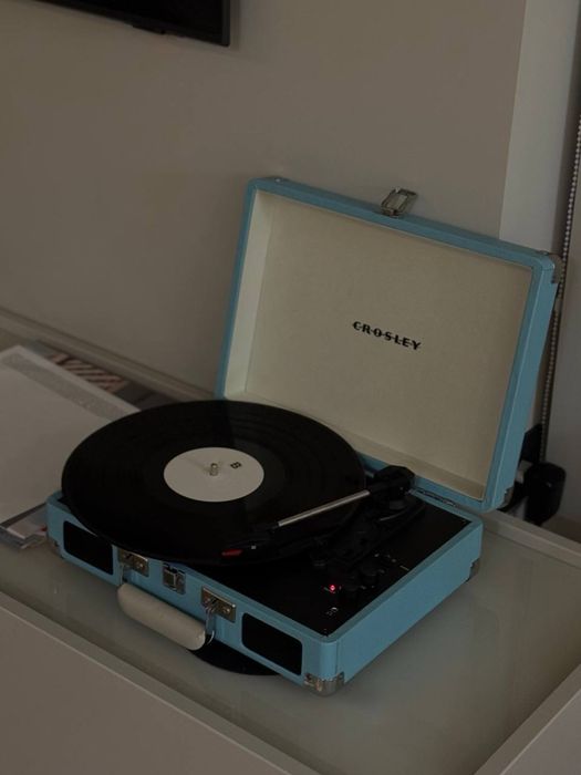 Програвач вінілу Crossley Cruiser Deluxe Plus