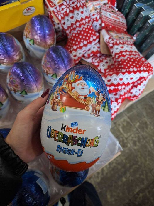 Новорічні солодощі Кіндер Нутела Адвент календарі Кекс Панеттоне