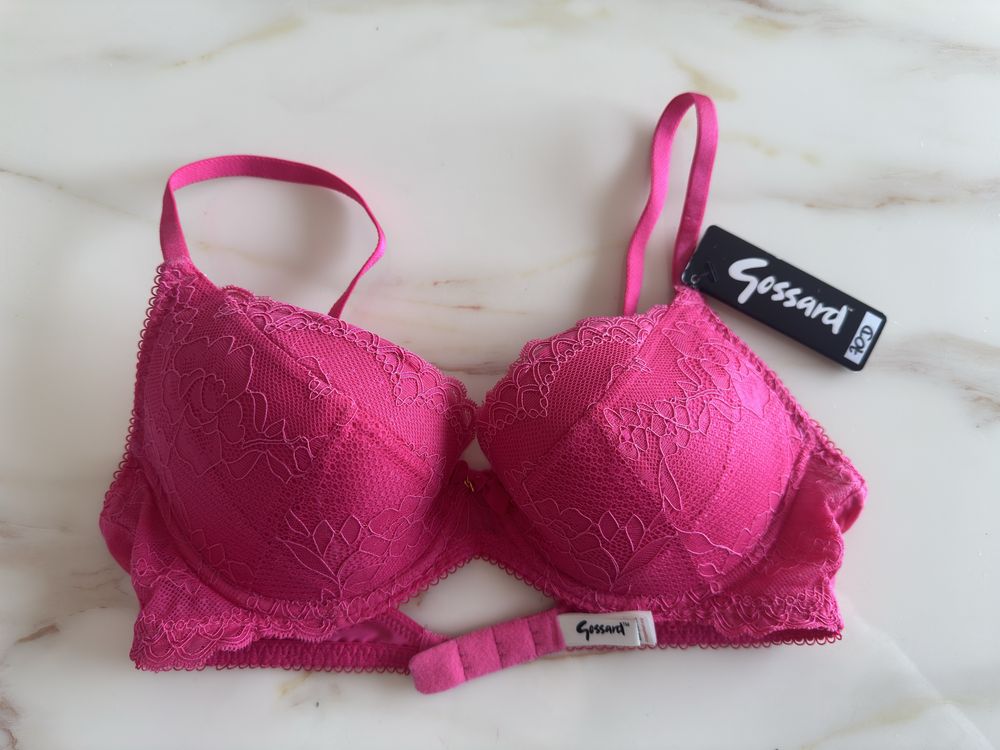 Biustonosz nowy 70D brytyjskiej firmy Gossard