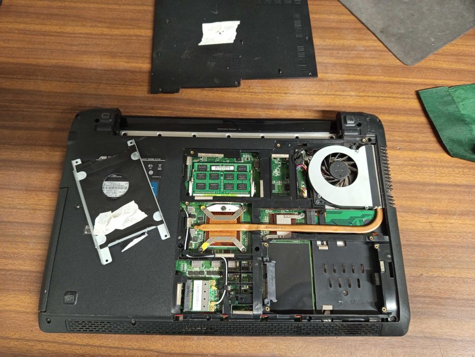 Portátil ASUS para peças ou para reparação