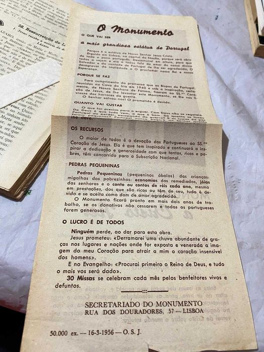 Folheto informativo do "Monumento Nacional a Cristo Rei