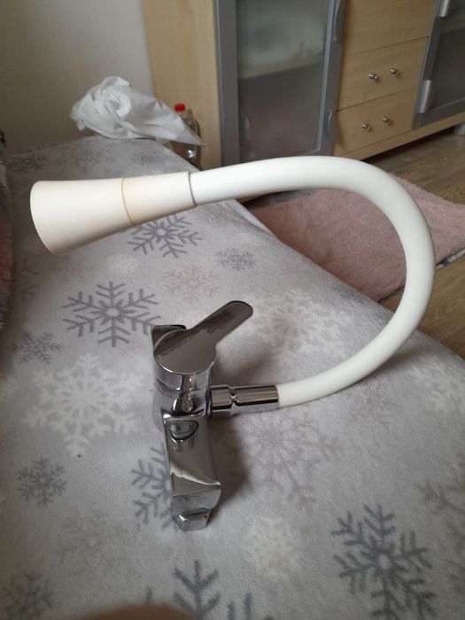 Super bateria.,nad zlew.