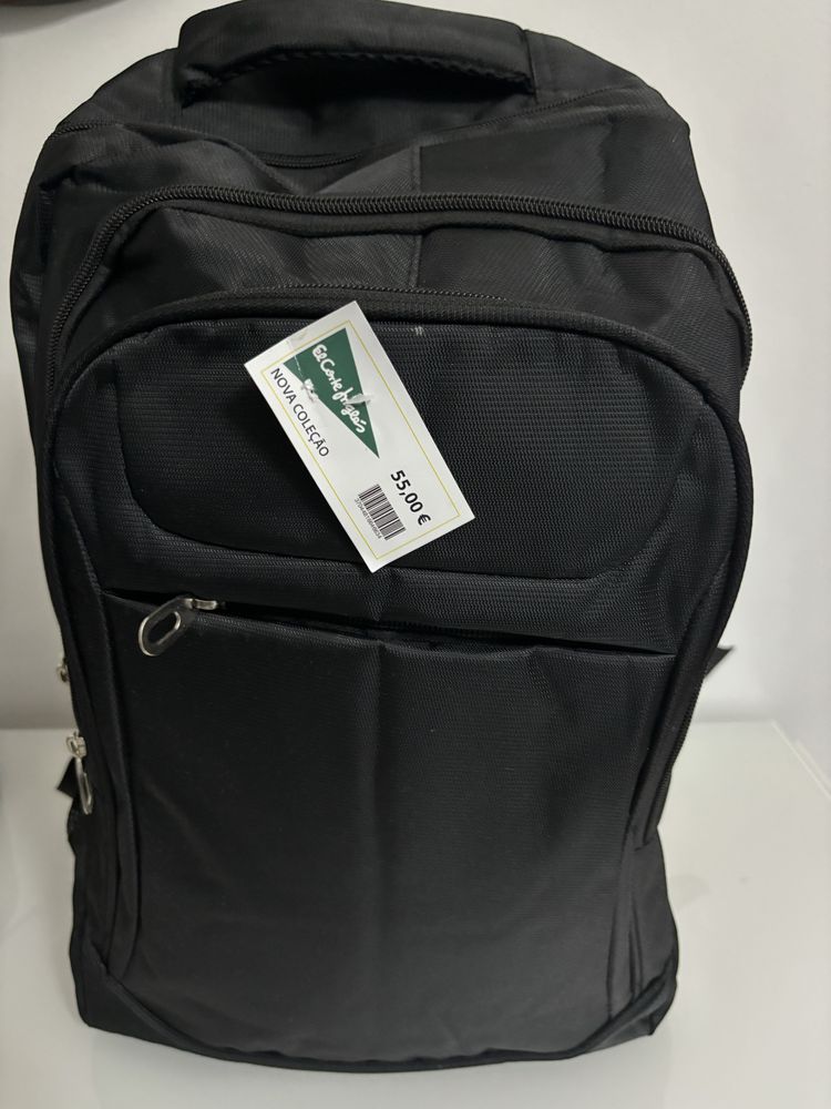 Mochila nova por bom preço