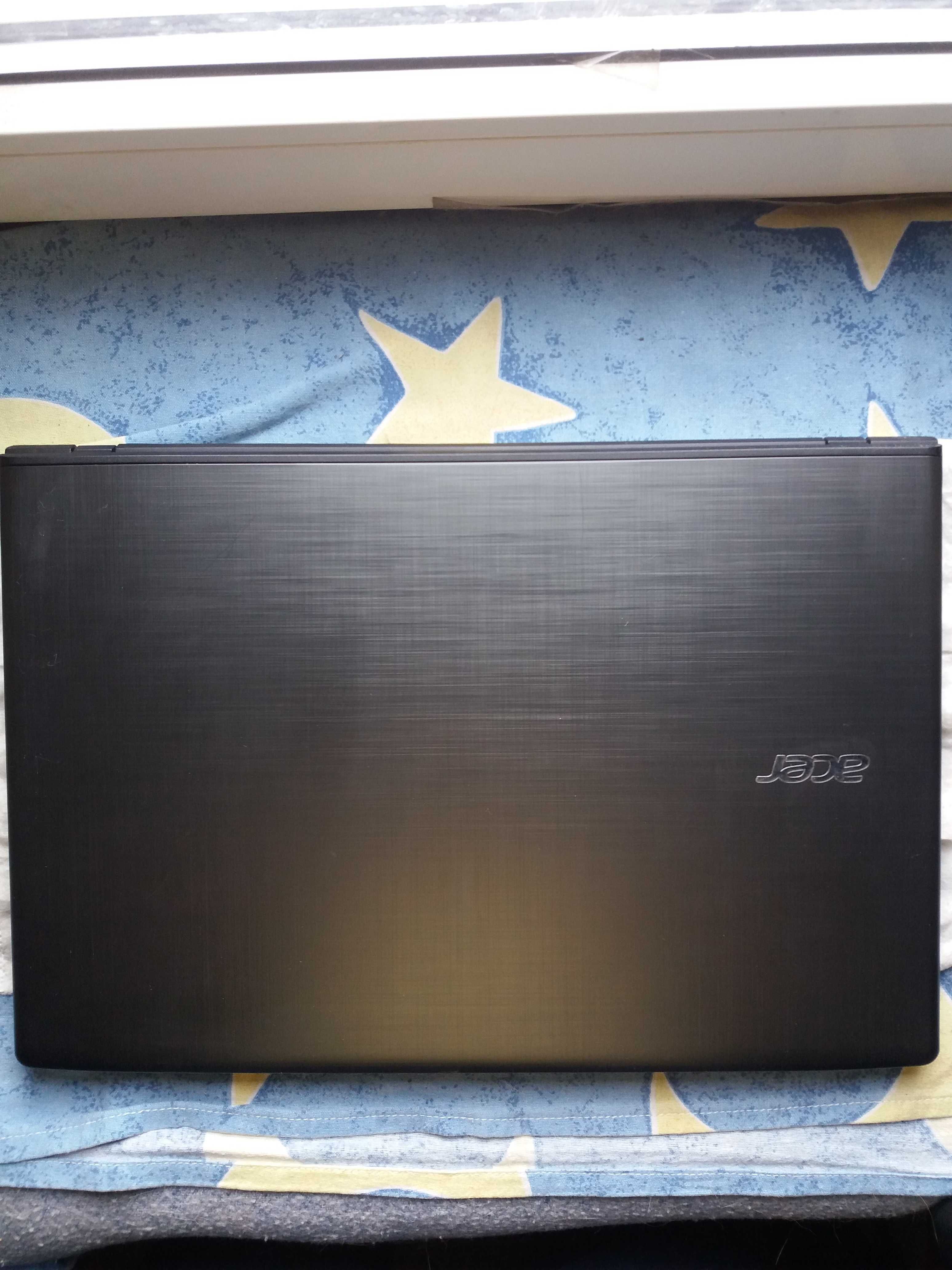 Ноутбук Acer Aspire E15