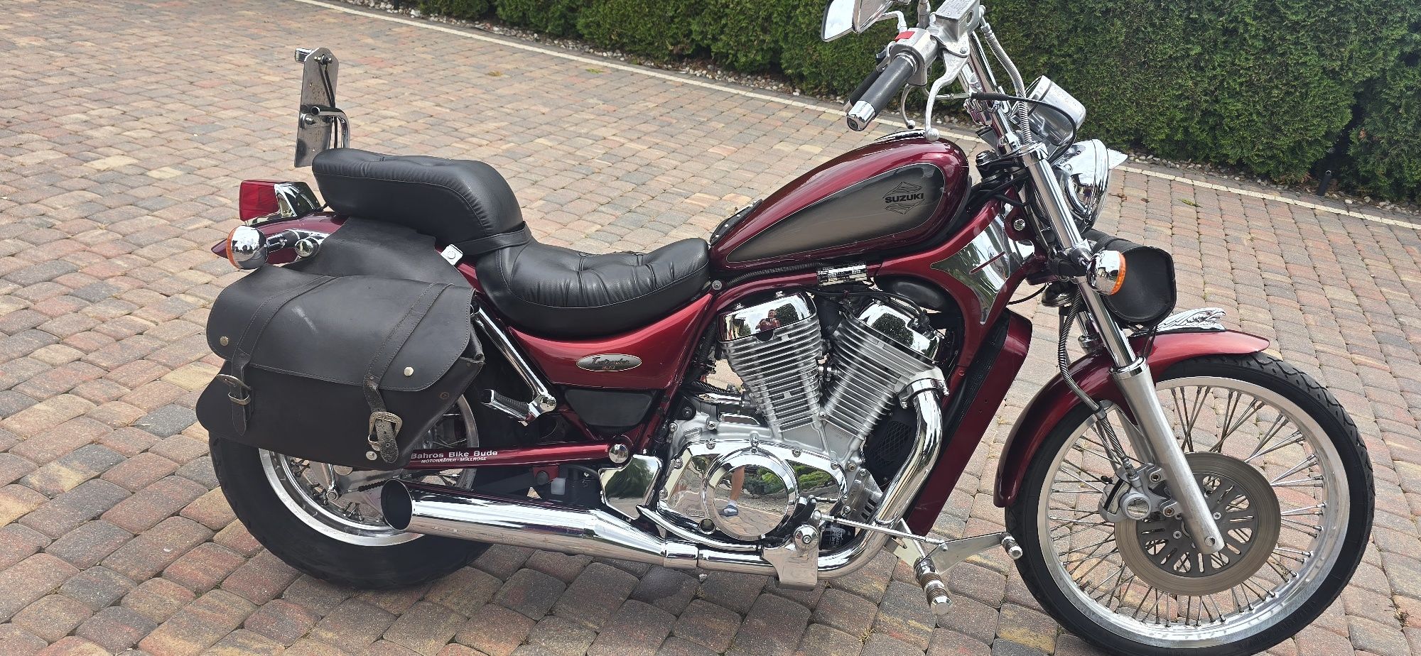 Suzuki Intruder VZ 800