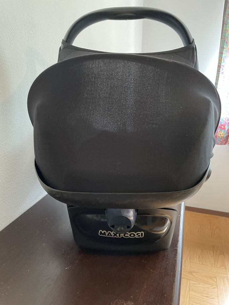 Ovo para transporte de bébé da Maxi Gosi