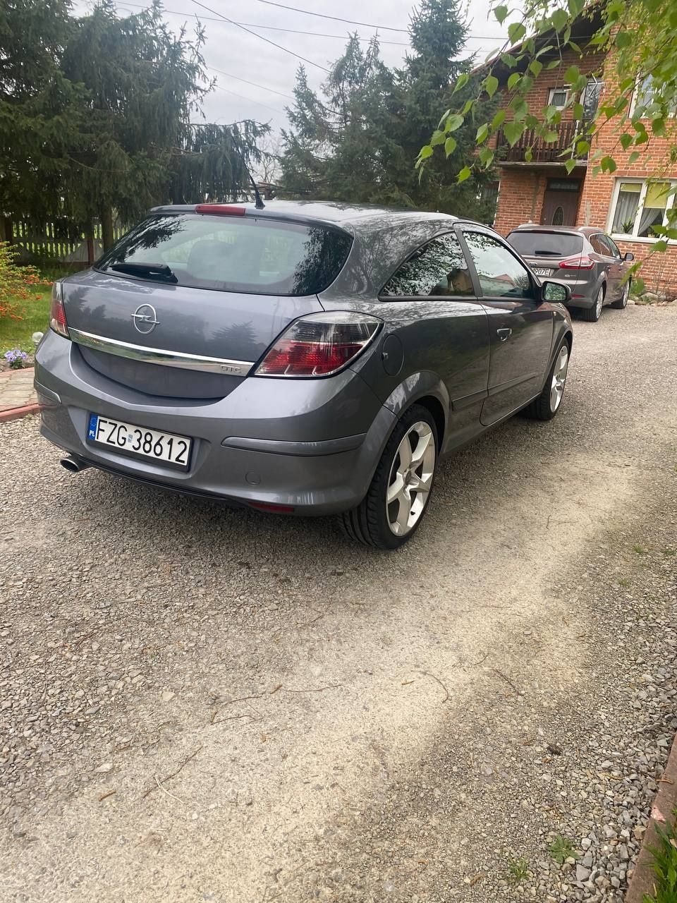 Opel Astra H GTC 1.8 benzyna