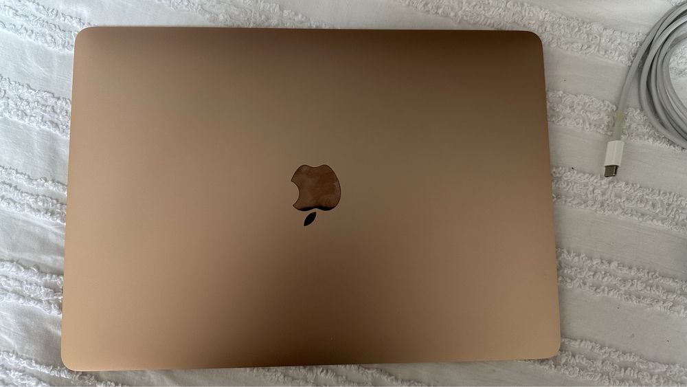 Ноутбук MacBook Air 13 A1932 (2019)