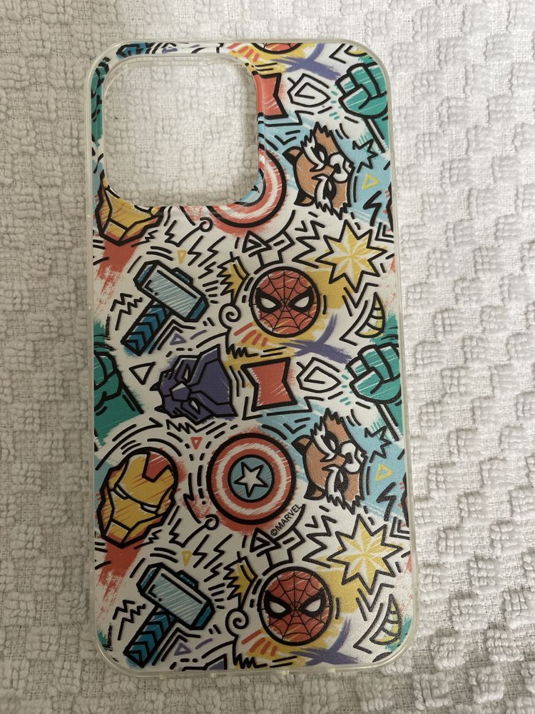 Etui iphone 13/13pro Marvel