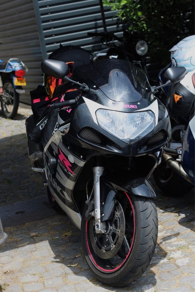 Vendo GSXR 600 K2 injecao