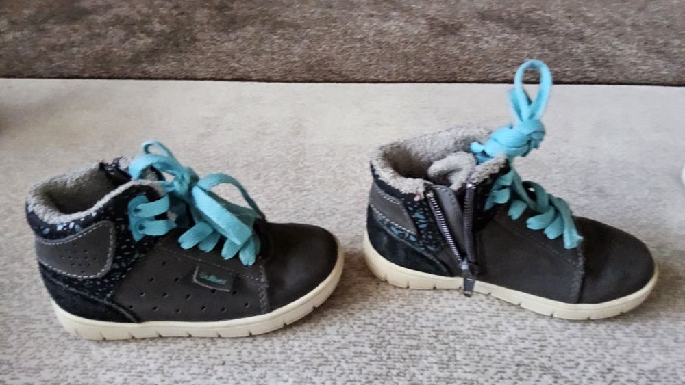 Сапожки детские теплые фирмыChicco-Tex Морокко, фирмы Gulliver.
