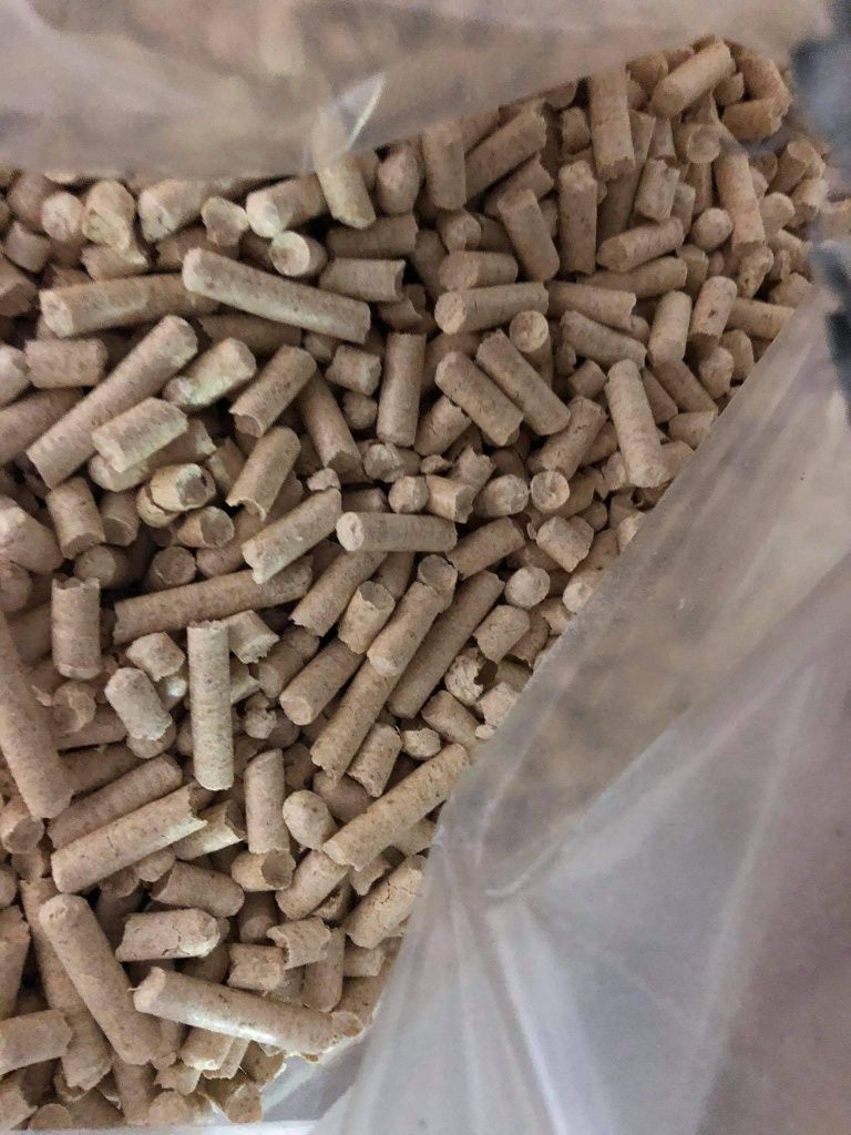 Pellet swierkowy  6mm  A1