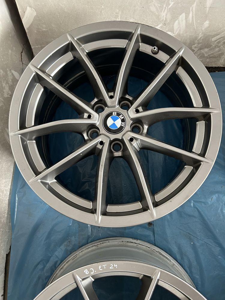 590 Felgi Oryginał BMW R 17 5x112 otwór 66,6 Bardzo Ładne Czujniki