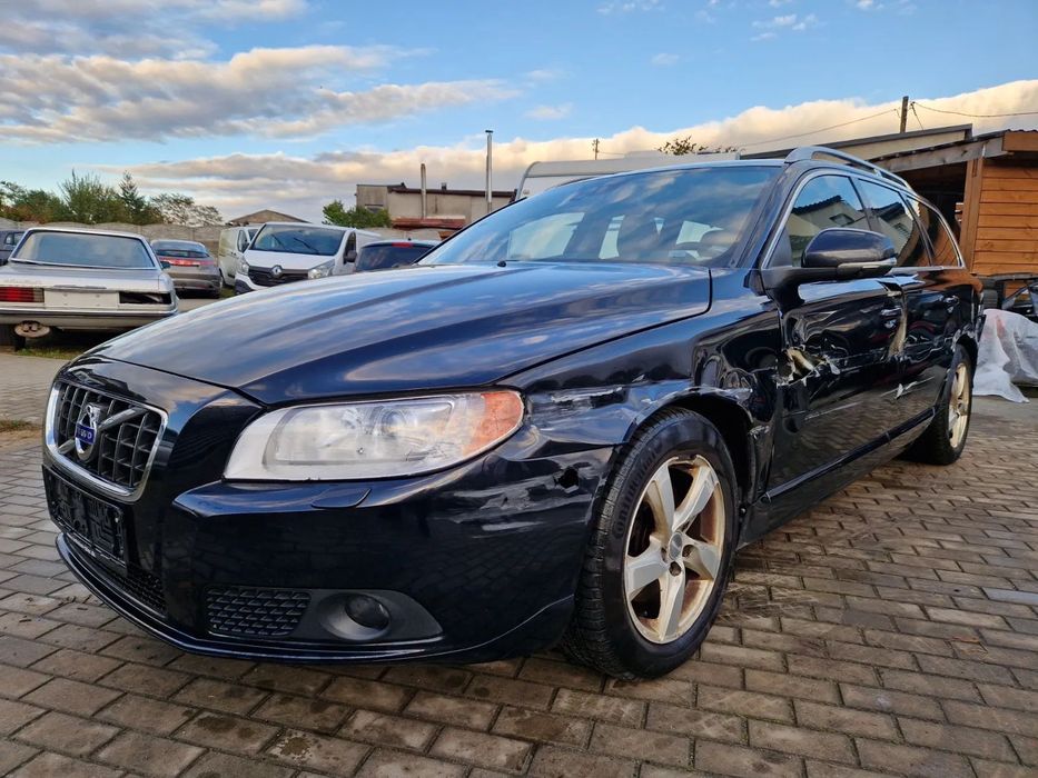 Volvo V70 Super wyposażony, naprawdę fajne auto!
