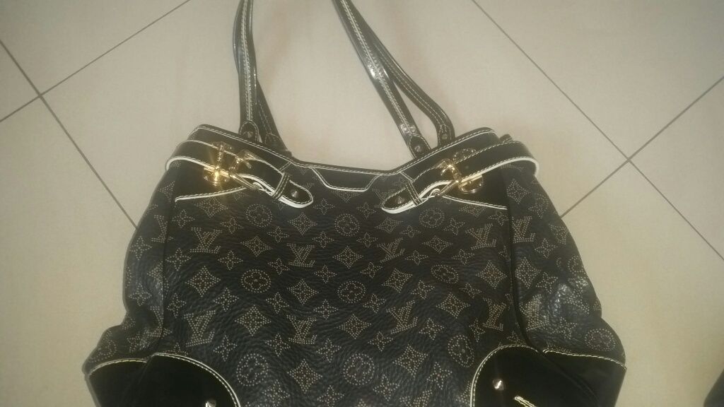 Nowa torba torebka Louis Vuitton LV kolor czarny